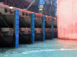 营口港三期工程矿石码头2003年TD-A1700Hx1x2