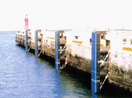 大连港滚装船码头1999年TD-A800Hx1x2
